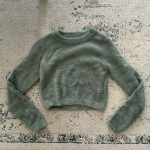 Mint fuzzy cropped sweater
